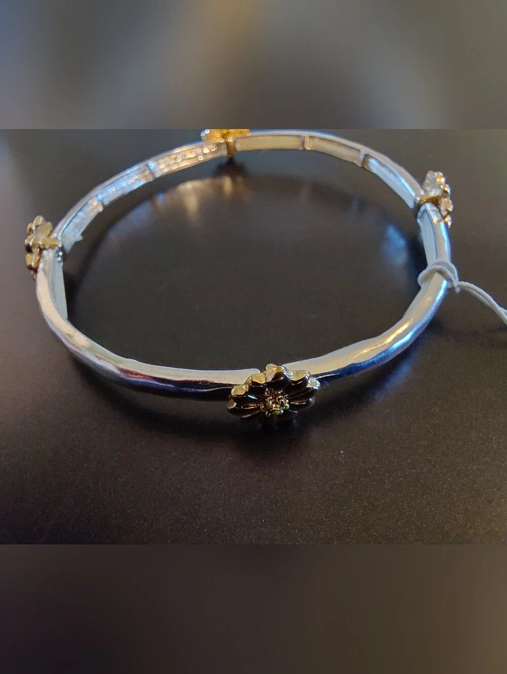 Periwinkle By Barlow, Silver And Gold Tone Stretch Bracelet. NWT
